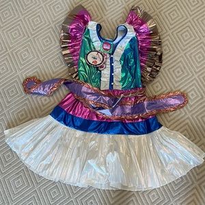 Super cute Celia B dress.